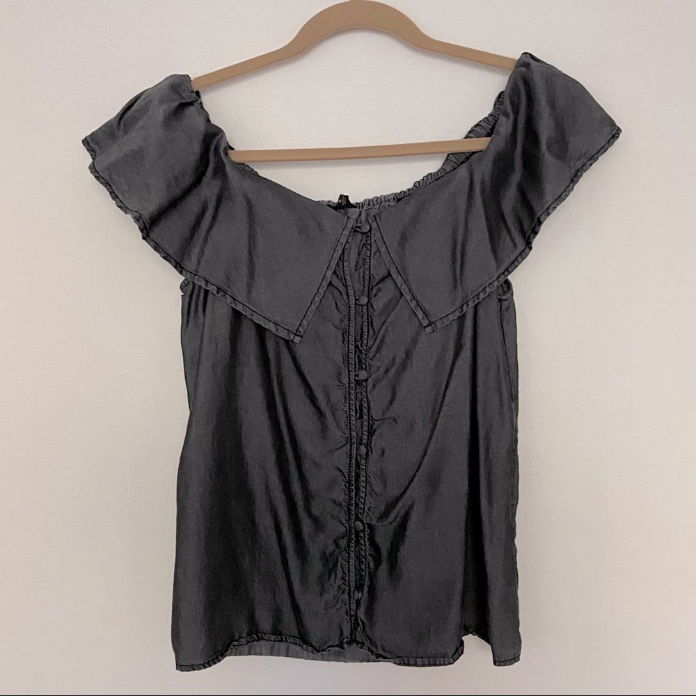 Brand New Women’s Top Size S